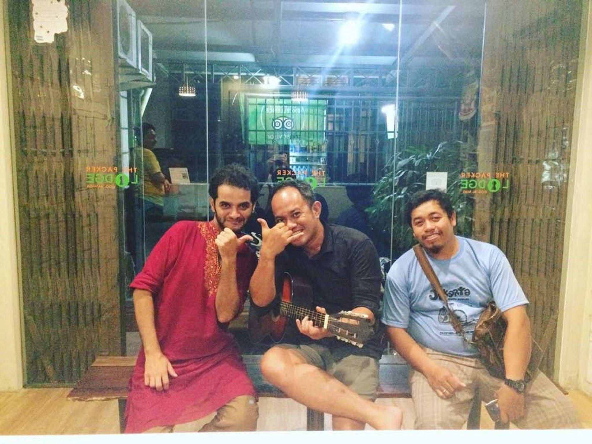 Spot On 91821 The Packer Lodge จาการ์ตา ภายนอก รูปภาพ