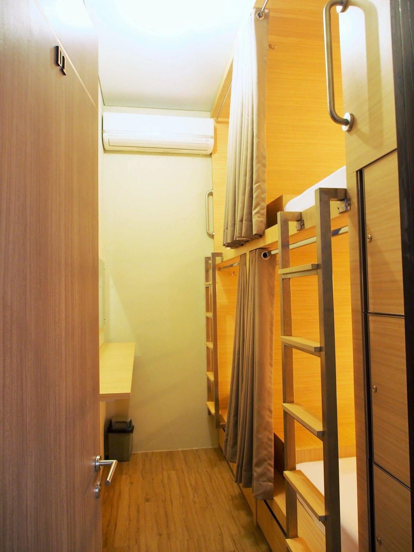 Spot On 91821 The Packer Lodge จาการ์ตา ภายนอก รูปภาพ